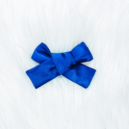 The “Fire cracker” pinwheel style hair bow