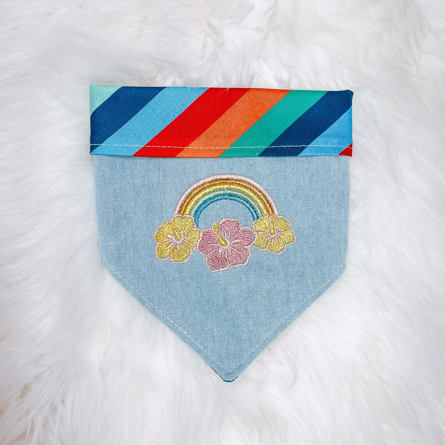 The “Be your own rainbow” bandana