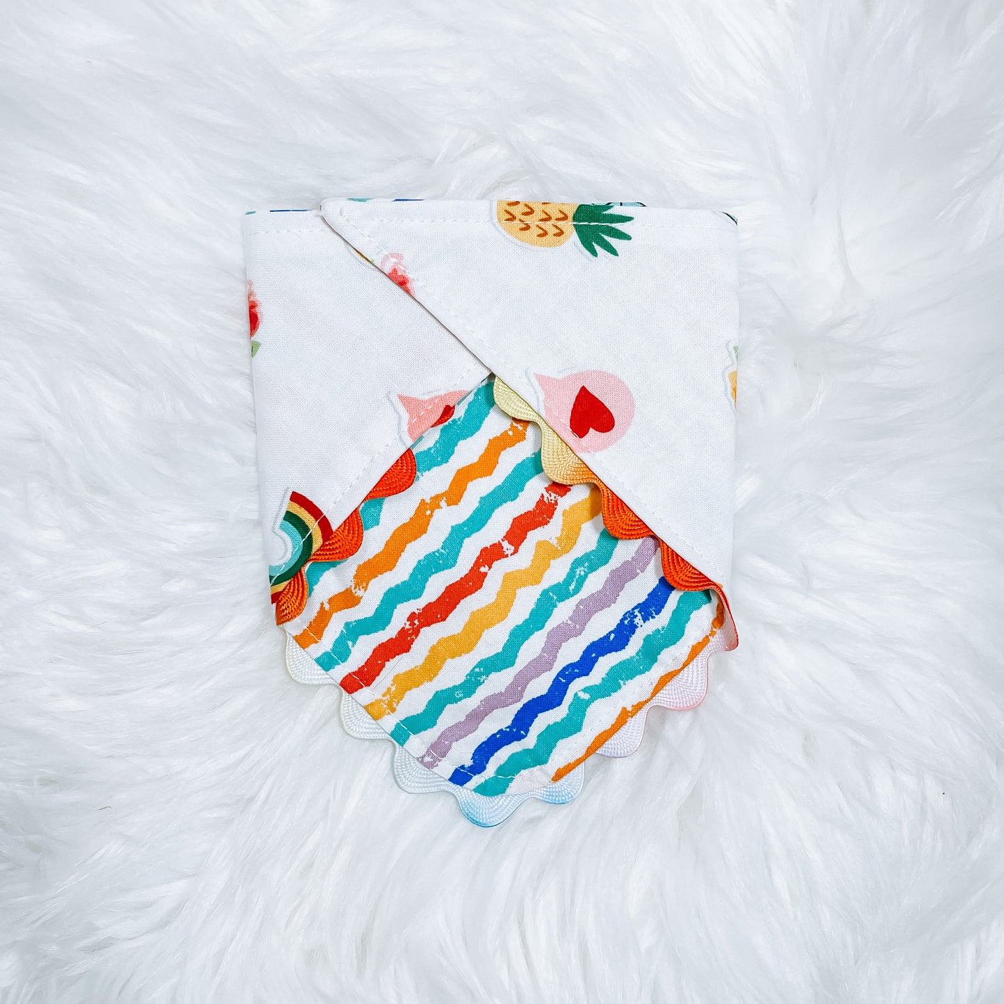 The “Beach Babe” bandana