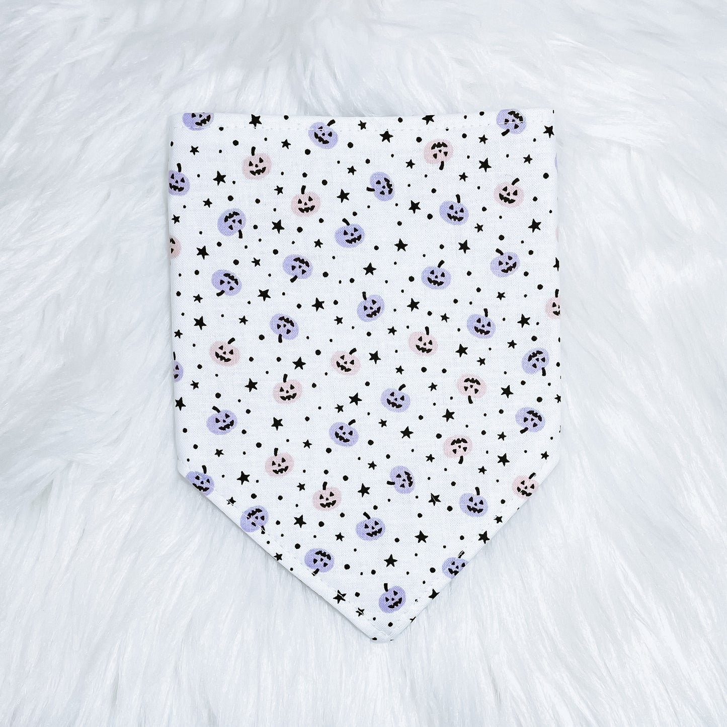 The “Spooky cute” Halloween pet bandana